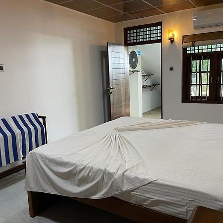 Blue Ocean Residence Induruwa Dış mekan fotoğraf